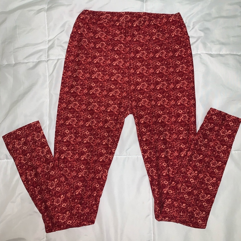 Pink Lularoe printed leggings